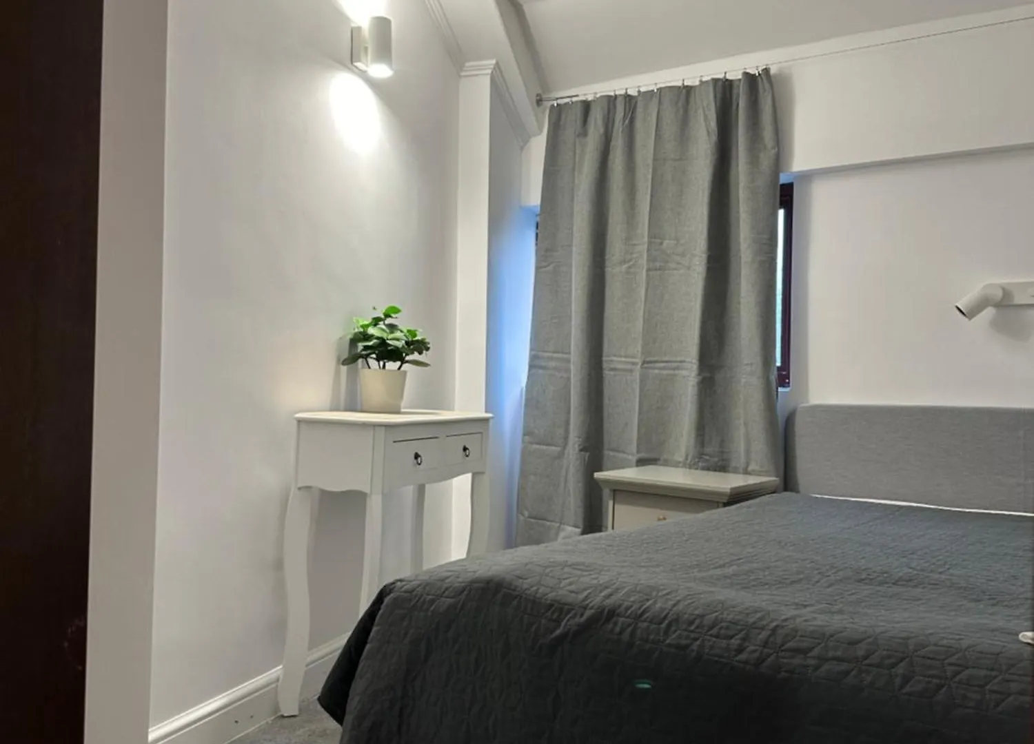 Hotel Art Varna 2*,
